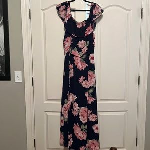 Off shoulder maxi dress